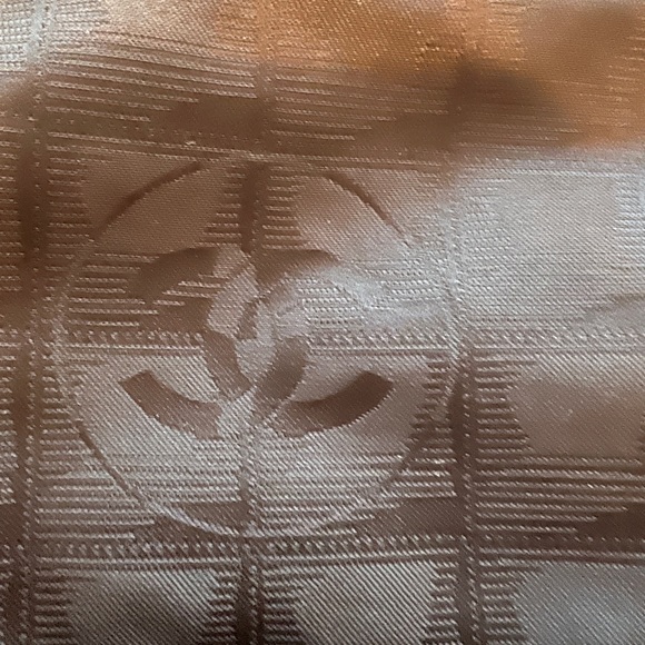 Authentic CHANEL Bag - Picture 10 of 10
